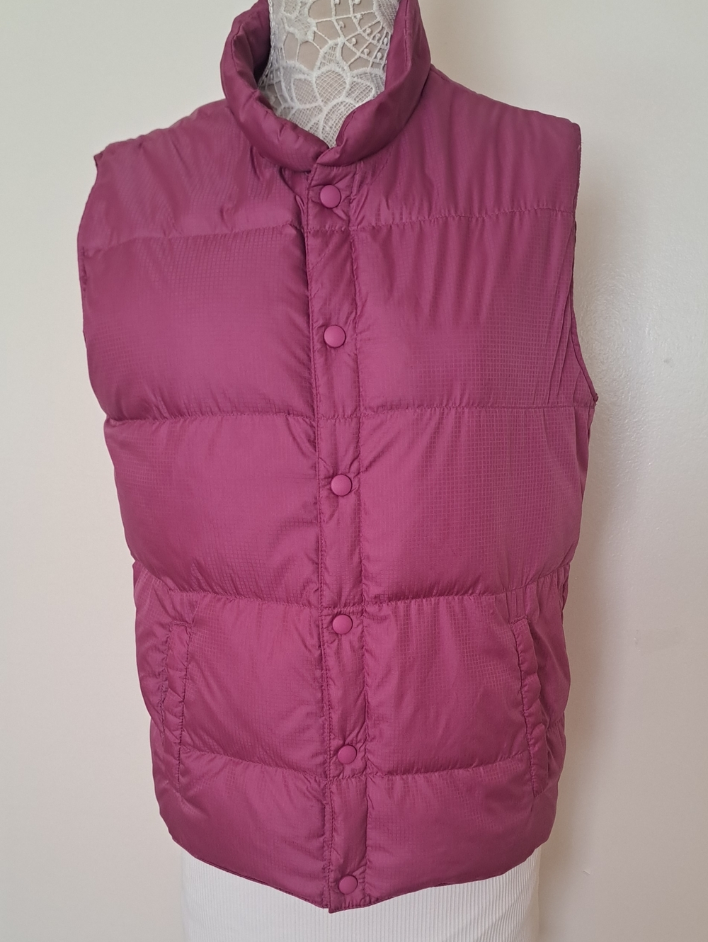 Lands' End Girl Pink Sleeveles Down Puffer Vest